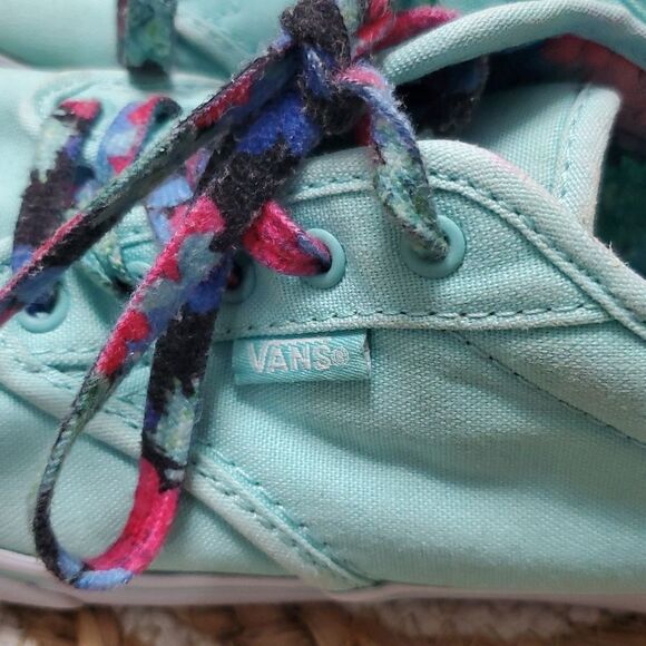 Vans Mint Green with Floral Laces, Size 7 - Picture 5 of 11